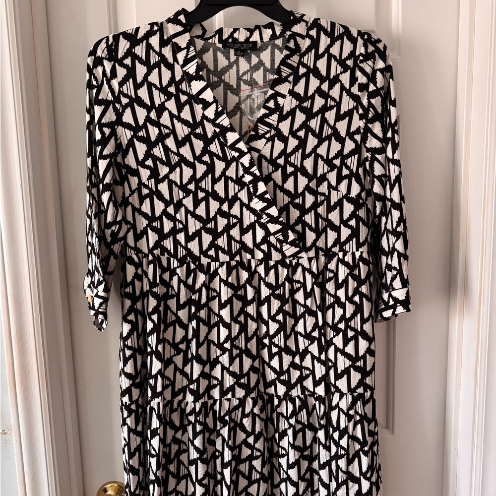 Rachel Zoe Black and White Geometric 3/4 Sleeve Dress NEW with tags.